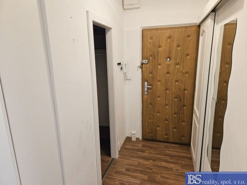 Pronájem bytu 2+1 65 m² - foto 15