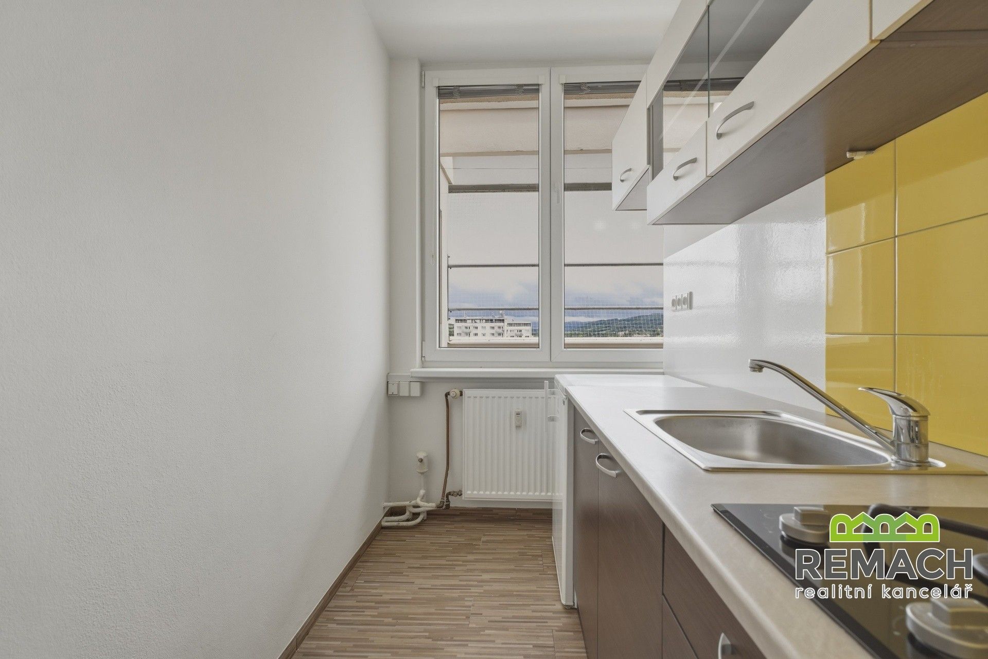 Pronájem bytu 1+kk 33 m² - foto 2