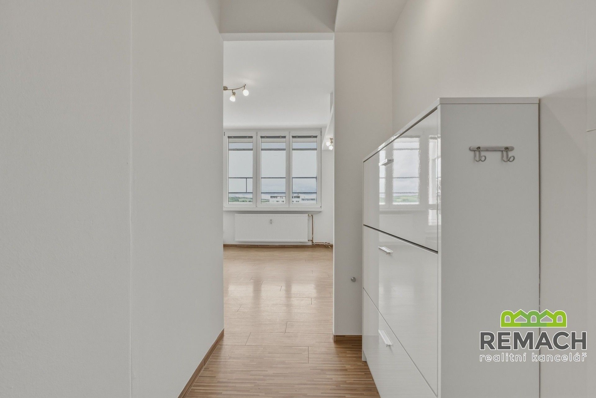 Pronájem bytu 1+kk 33 m² - foto 8