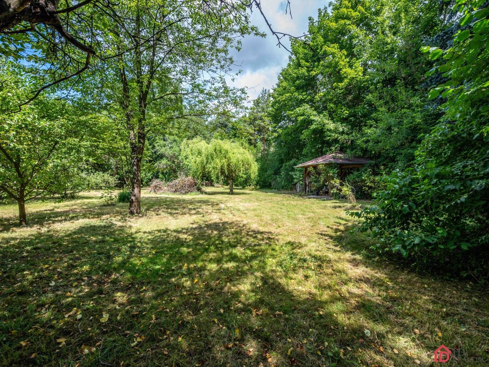 Prodej pozemku 1825 m² - foto 8