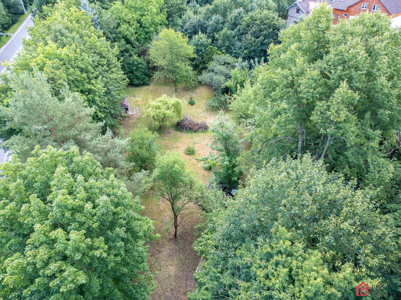 Prodej pozemku 1825 m² - foto 4