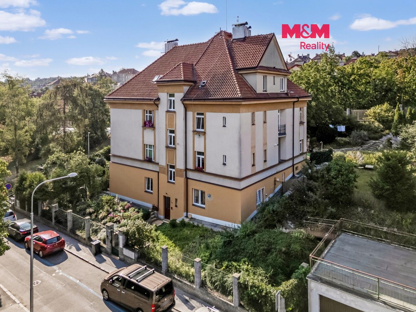 Prodej bytu 1+kk 38 m² - foto 1