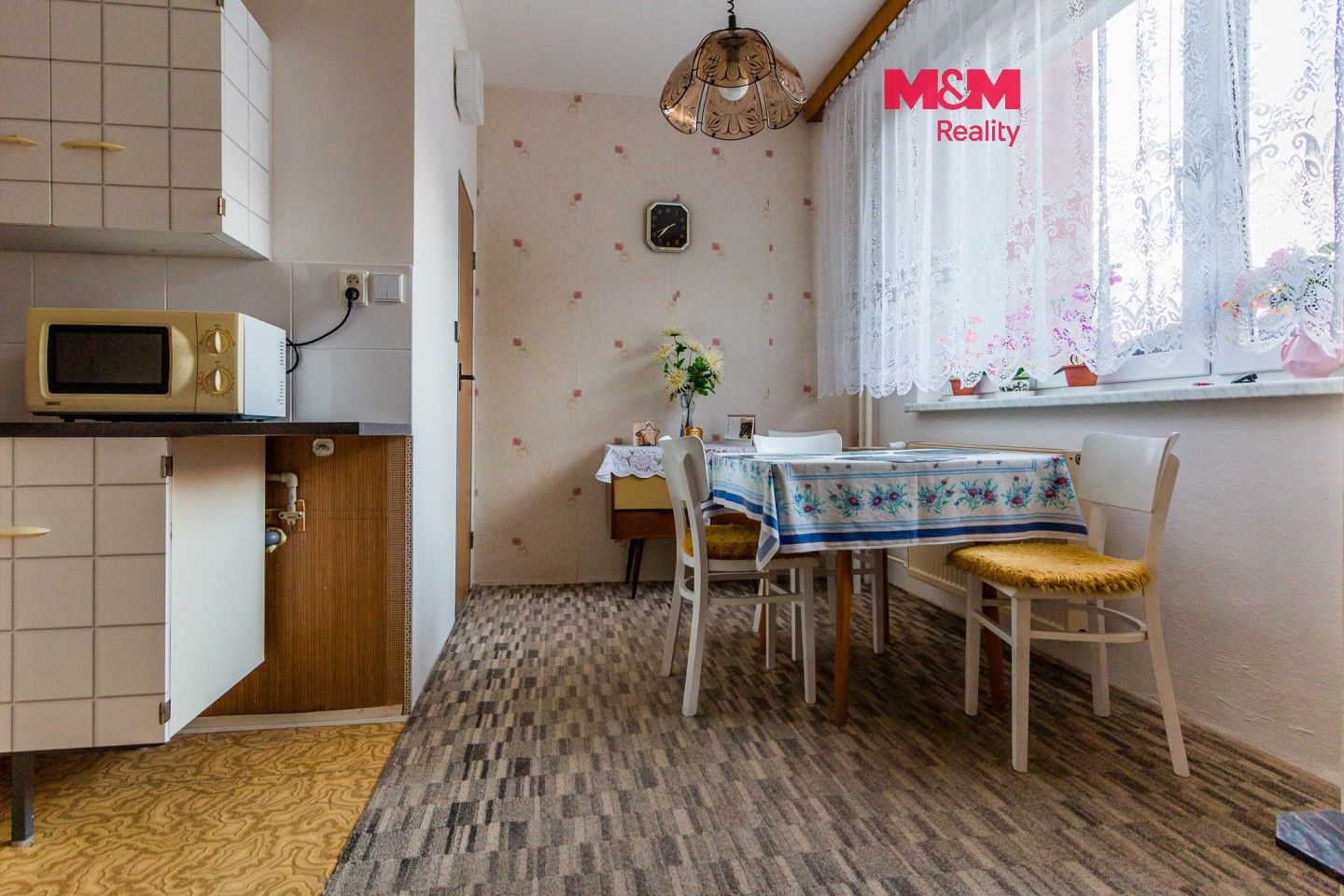 Prodej bytu 2+1 47 m² - foto 1