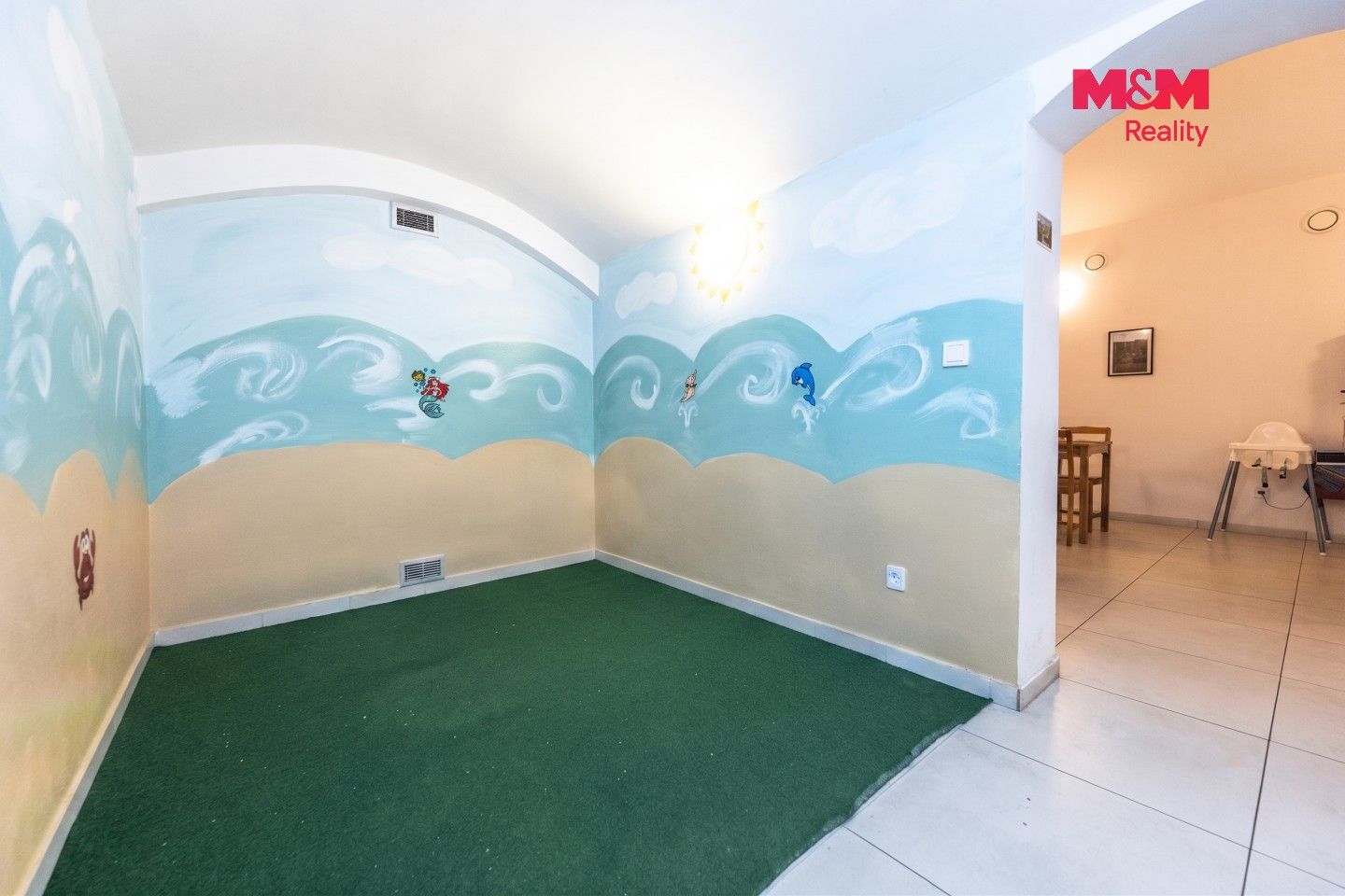 Pronájem komerčního prostoru 200 m² - foto 8