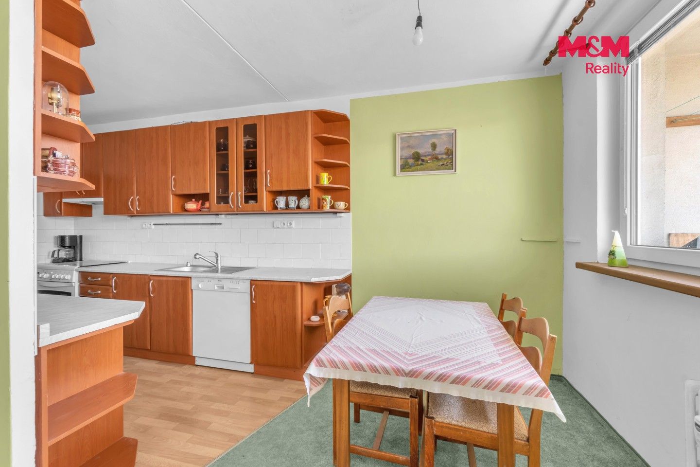 Prodej bytu 3+1 71 m² - foto 2