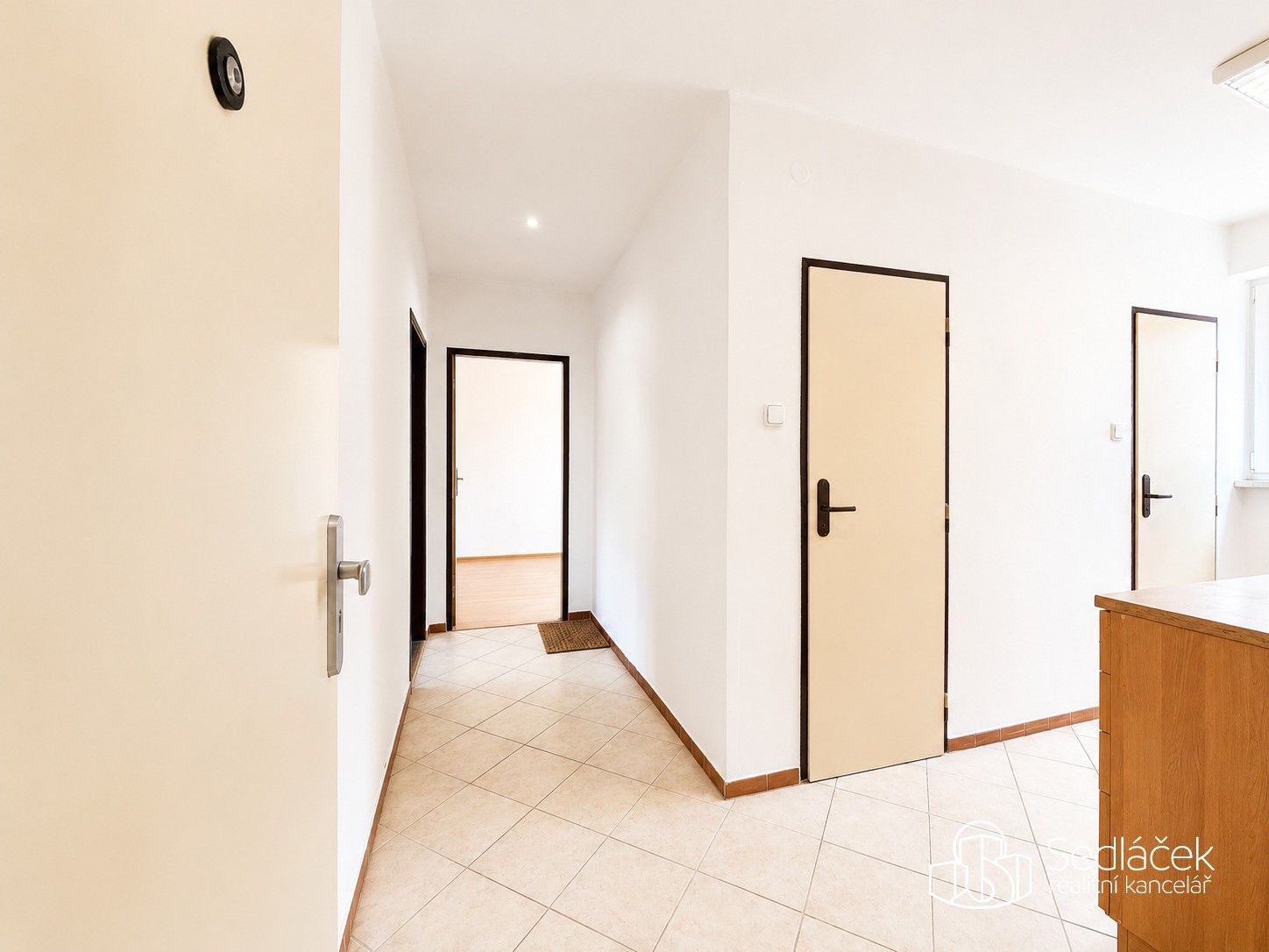 Pronájem bytu 3+1 56 m² - foto 13