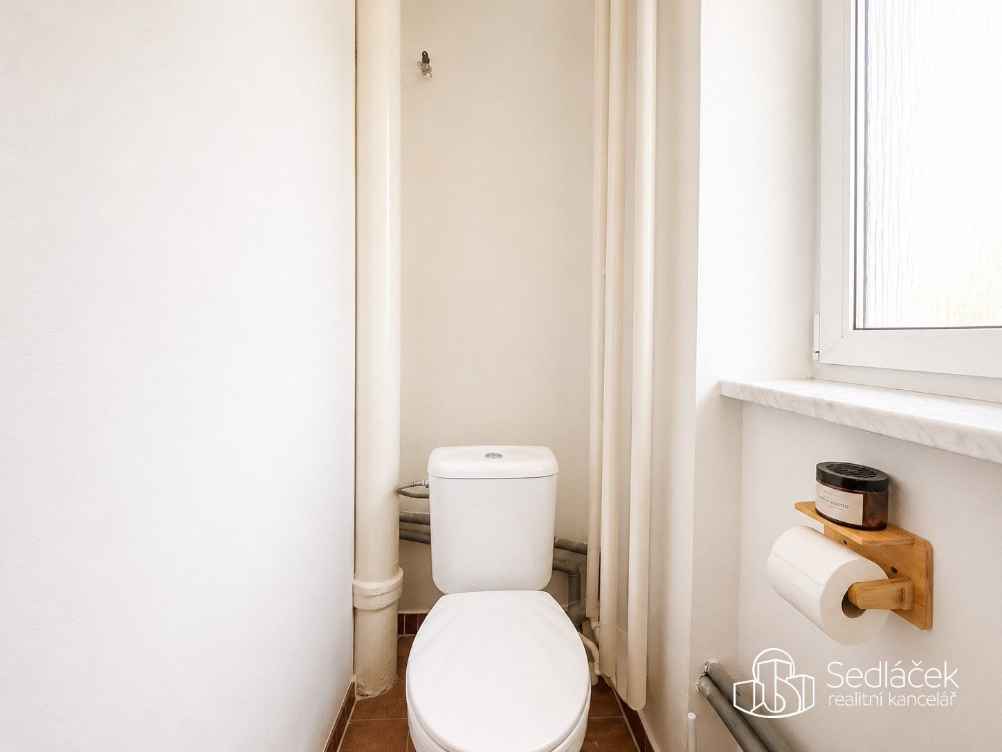 Pronájem bytu 3+1 56 m² - foto 11