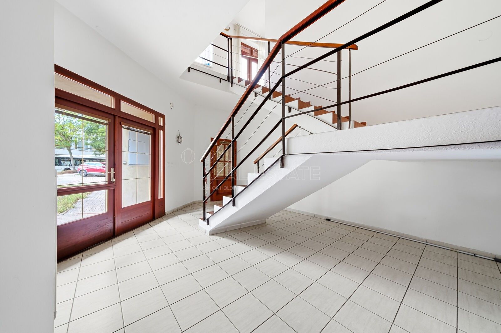 Prodej nemovitosti 630 m² - foto 14