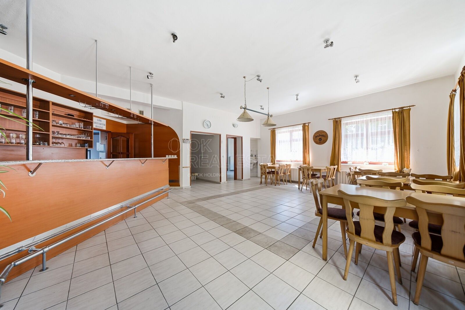 Prodej nemovitosti 630 m² - foto 17
