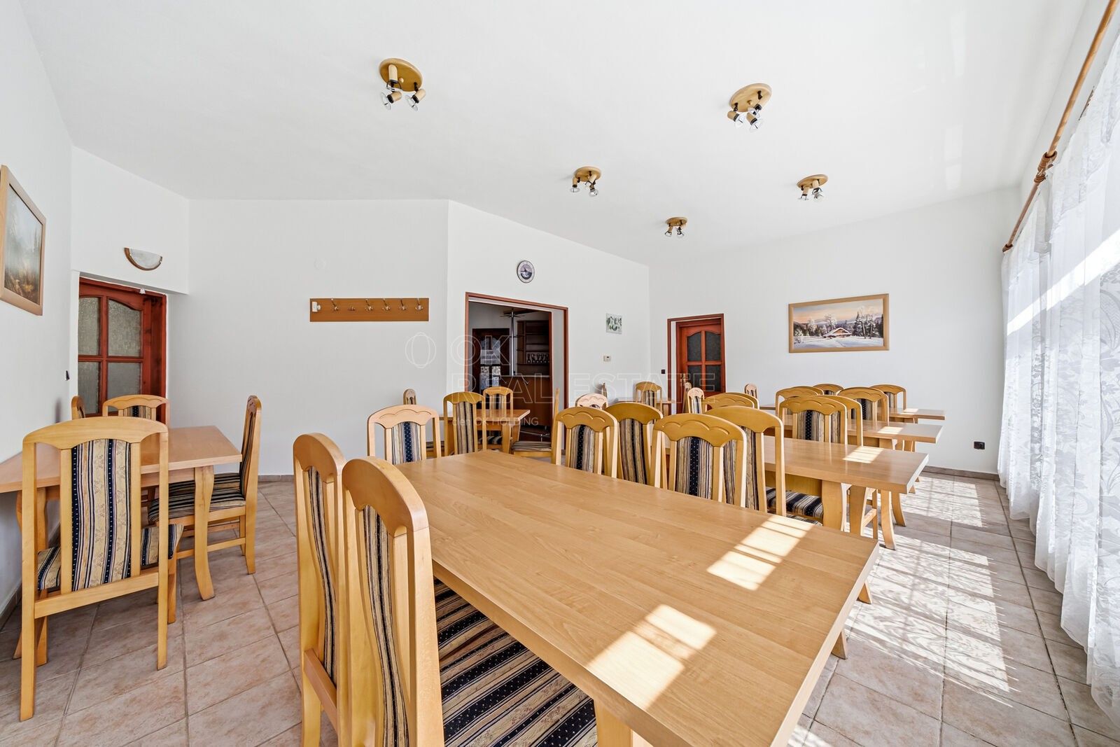 Prodej nemovitosti 630 m² - foto 26