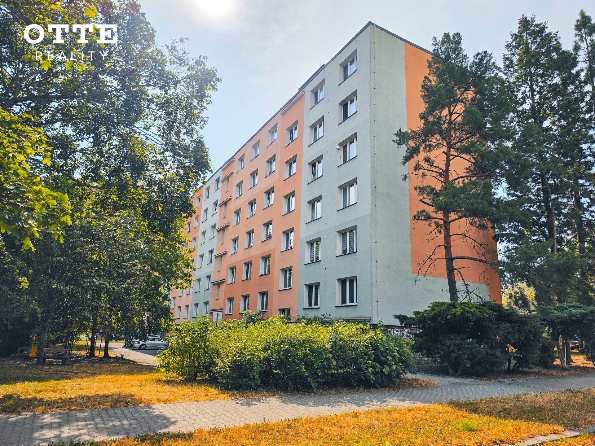 Prodej bytu 3+1 61 m² - foto 1