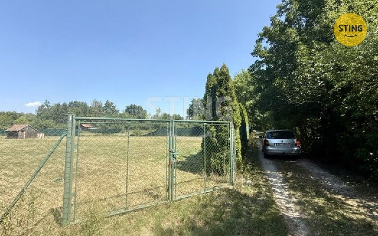 Prodej pozemku 4652 m² - foto 6