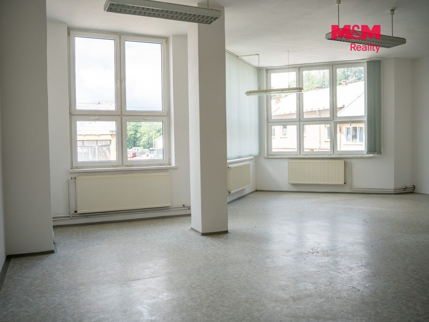 Pronájem komerčního prostoru 348 m² - foto 19