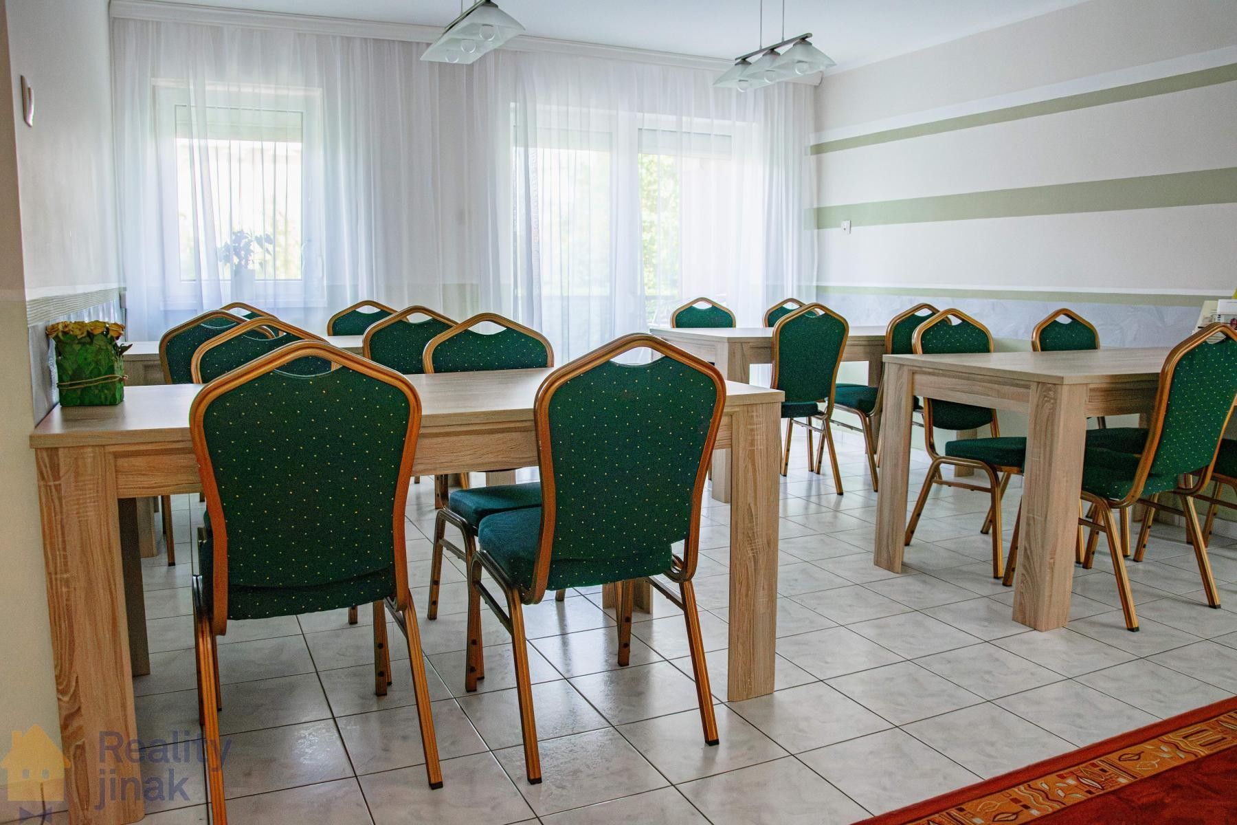 Prodej komerčního prostoru 429 m² - foto 5