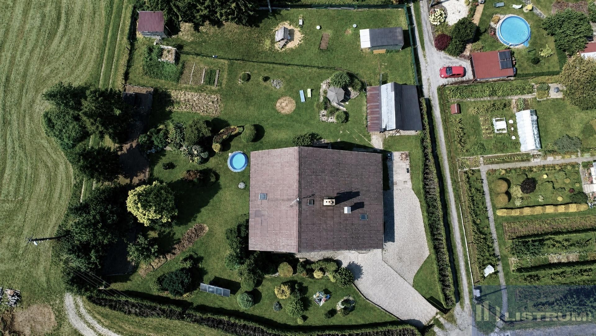 Pronájem bytu 4+1 147 m² - foto 5