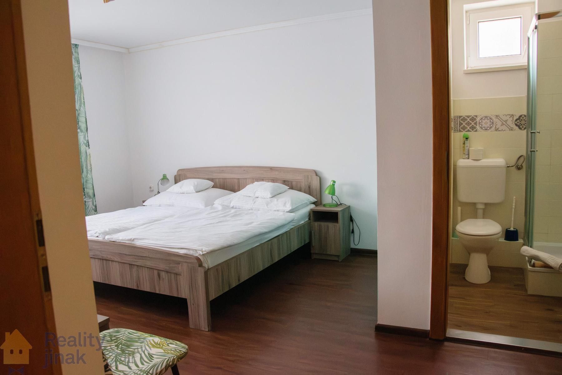 Prodej komerčního prostoru 429 m² - foto 11