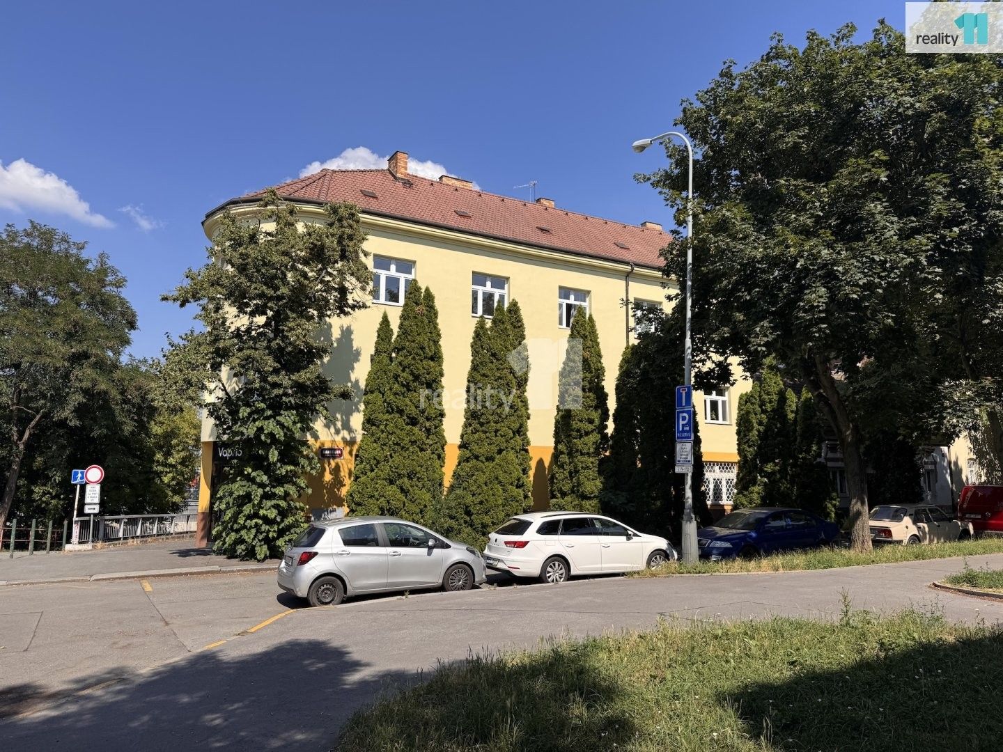 Prodej bytu 2+1 53 m² - foto 1