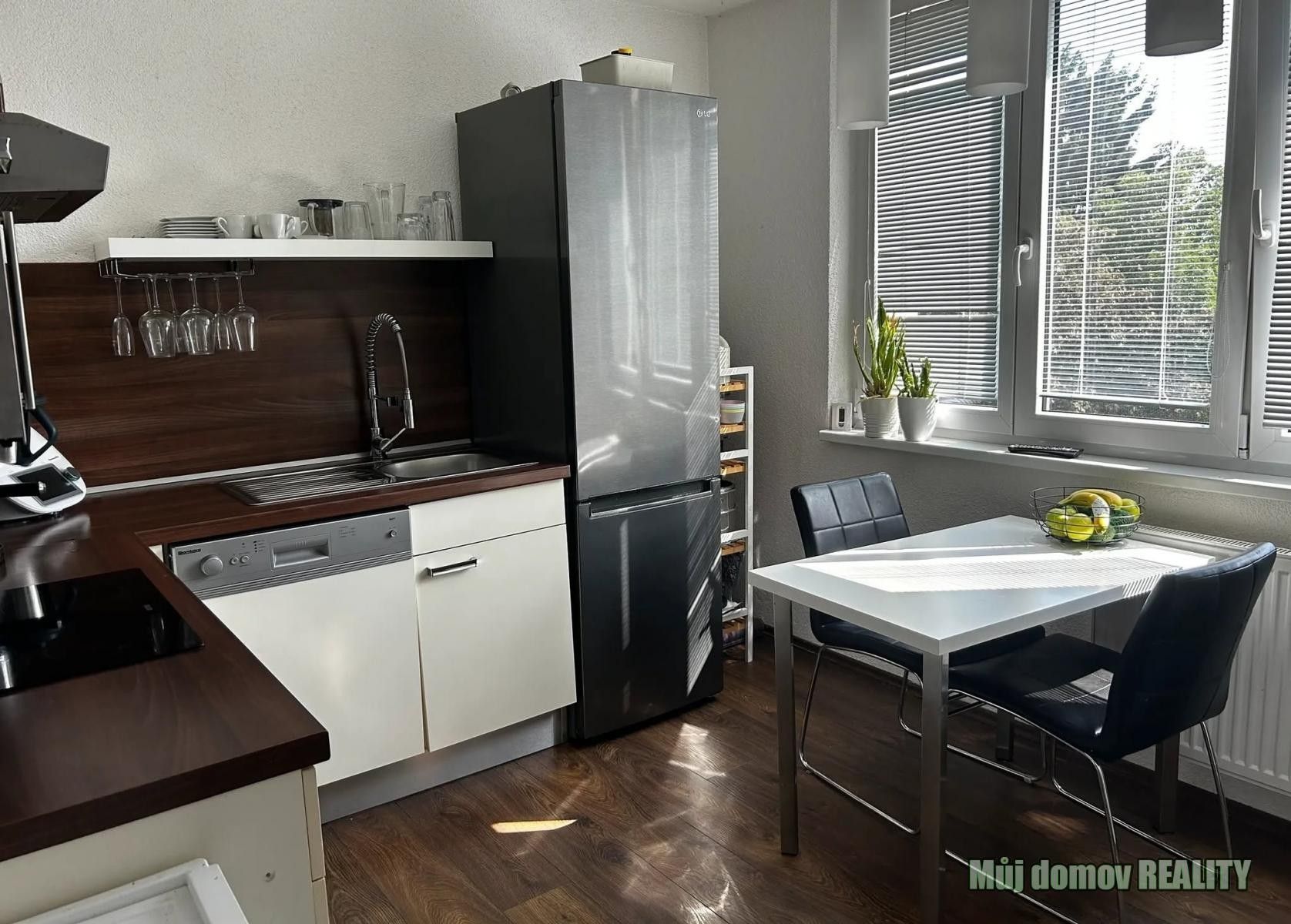Pronájem bytu 3+1 72 m² - foto 4