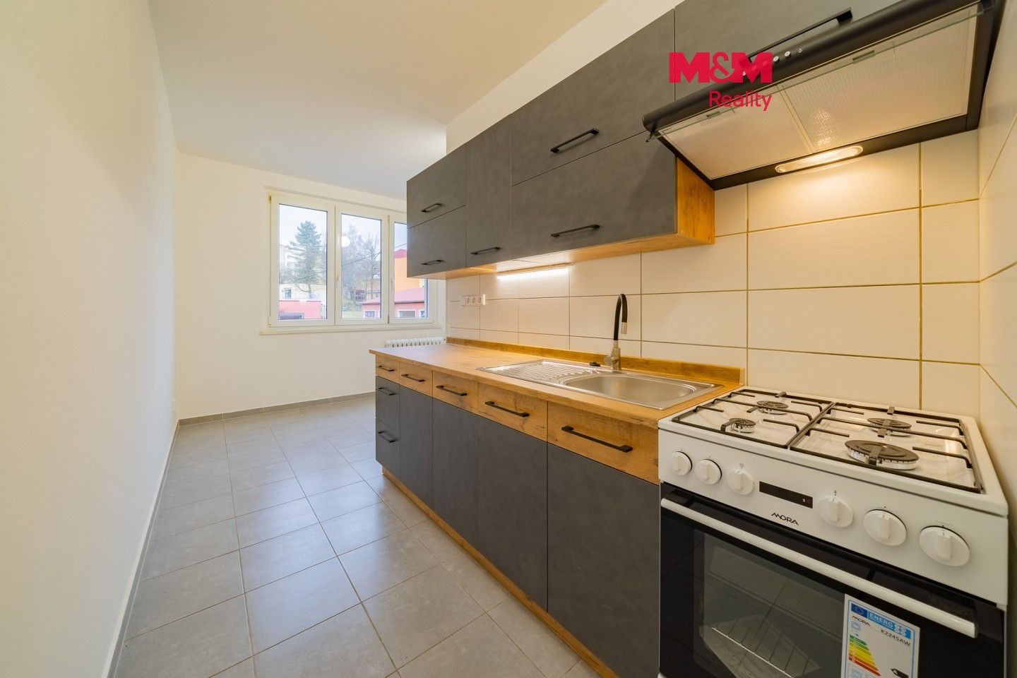 Prodej bytu 2+1 61 m² - foto 1