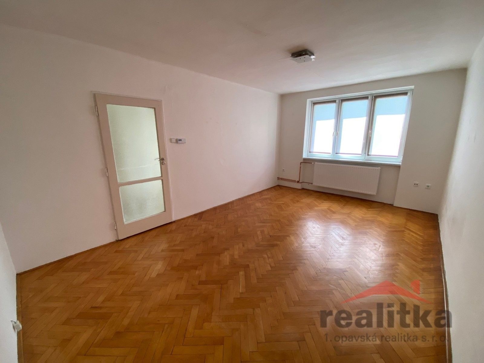 Pronájem bytu 2+1 53 m² - foto 2