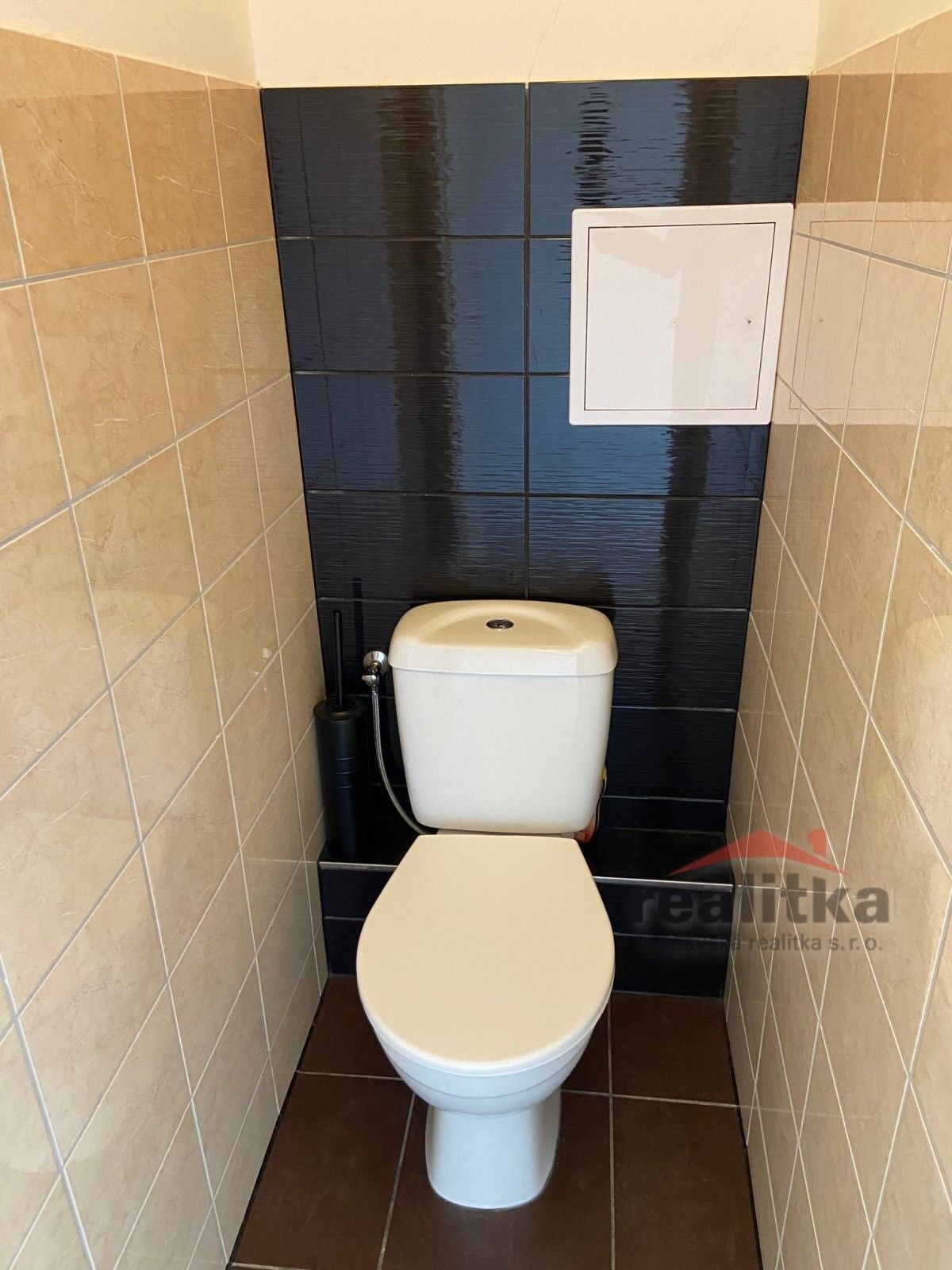 Pronájem bytu 2+1 53 m² - foto 7