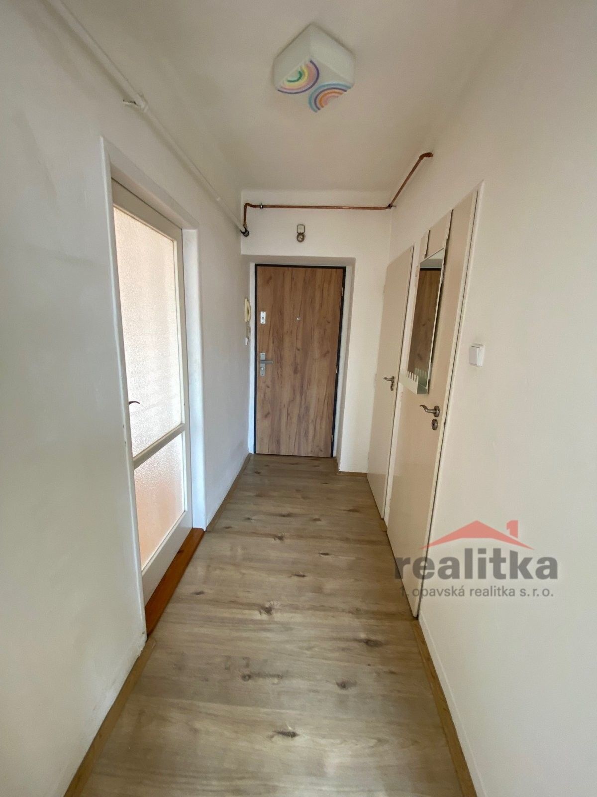 Pronájem bytu 2+1 53 m² - foto 8