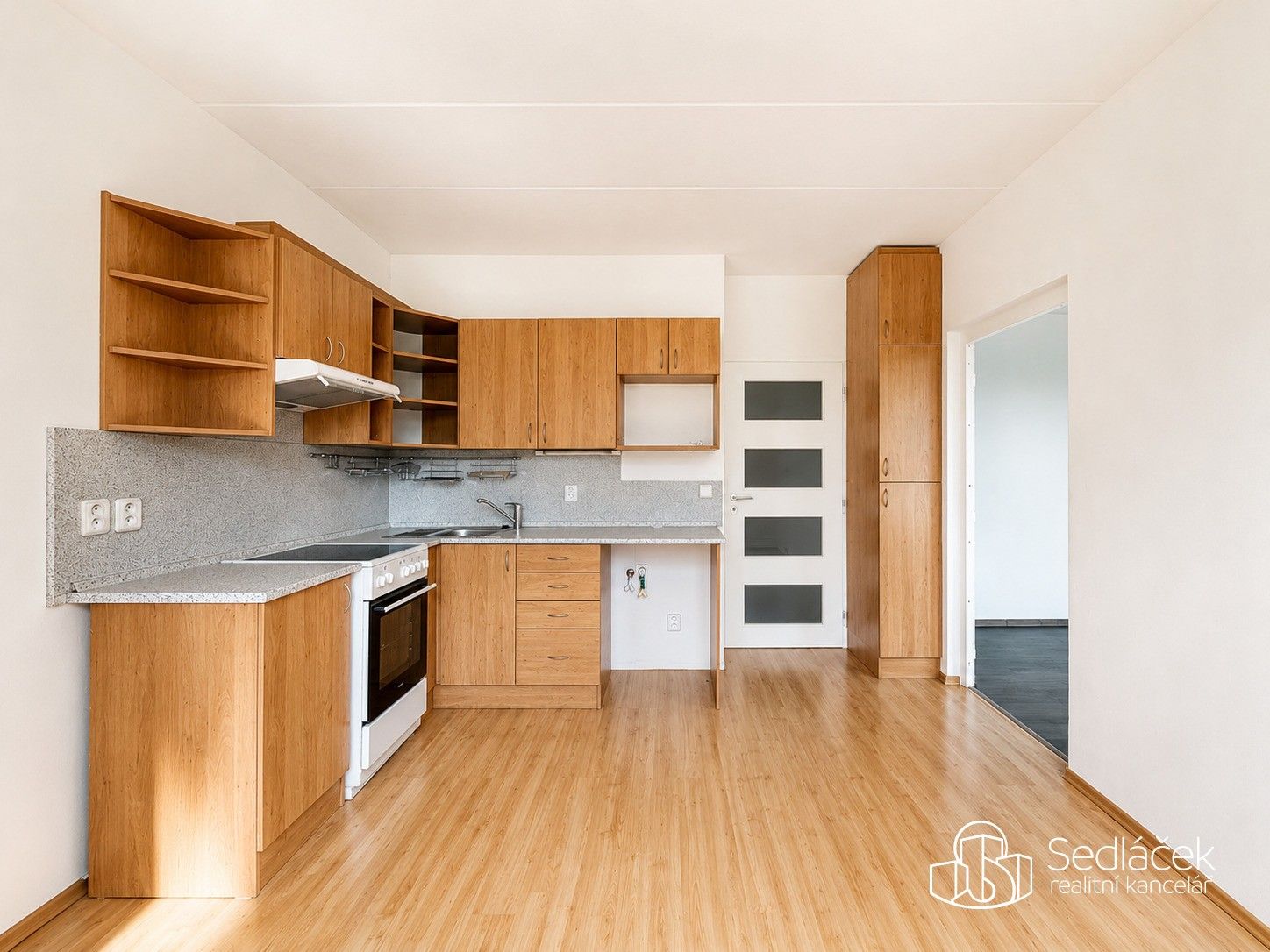 Pronájem bytu 1+1 35 m² - foto 1