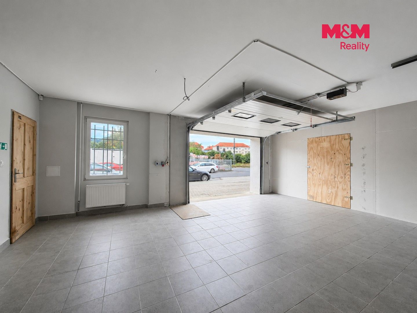 Pronájem komerčního prostoru 100 m² - foto 10
