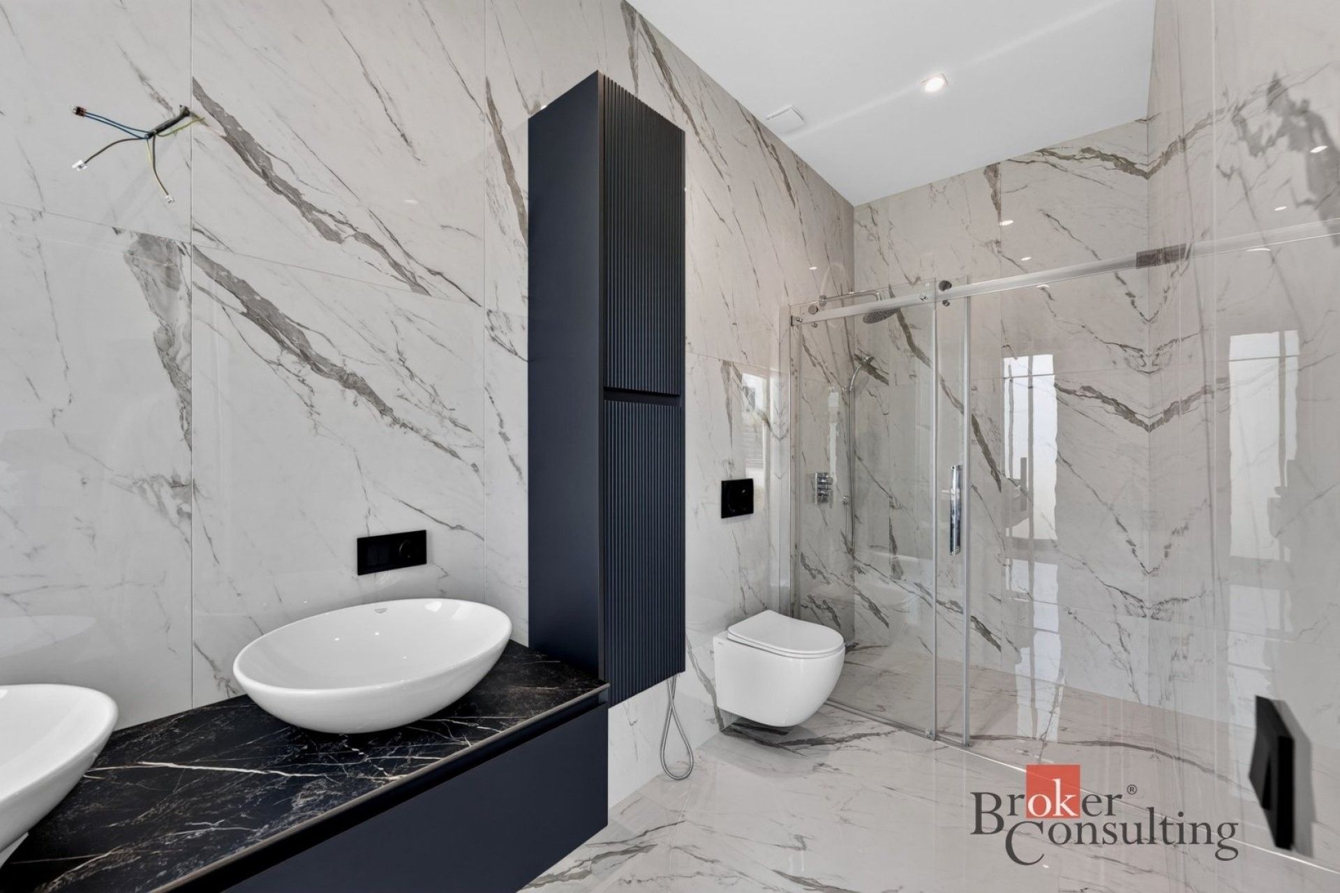 Prodej domu 220 m² - foto 2