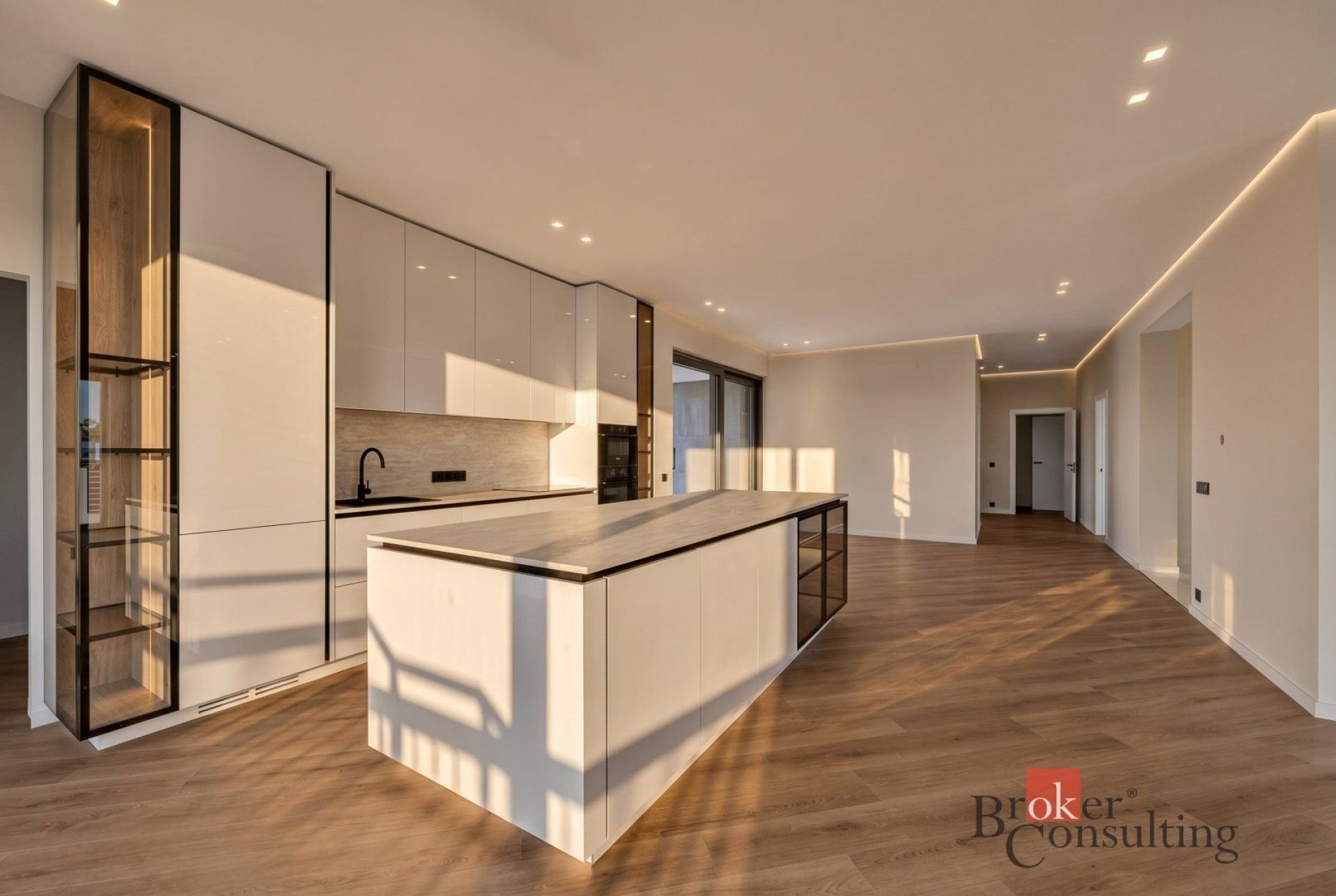 Prodej domu 220 m² - foto 1