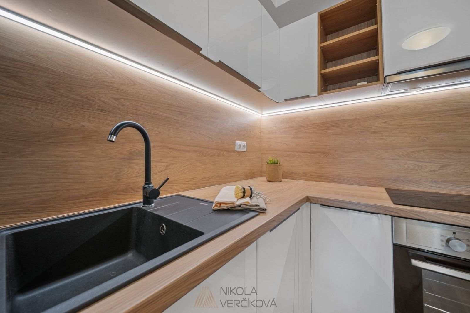 Prodej bytu 3+kk 66 m² - foto 4