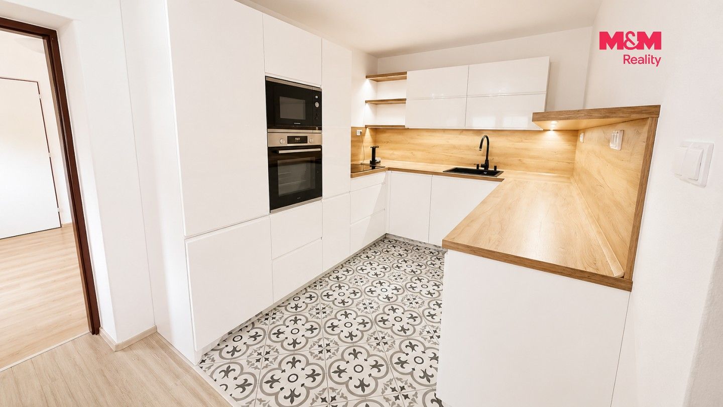 Pronájem domu 220 m² - foto 3