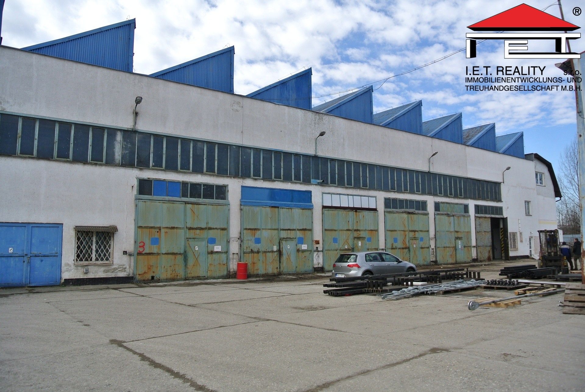 Pronájem komerčního prostoru 880 m² - foto 9
