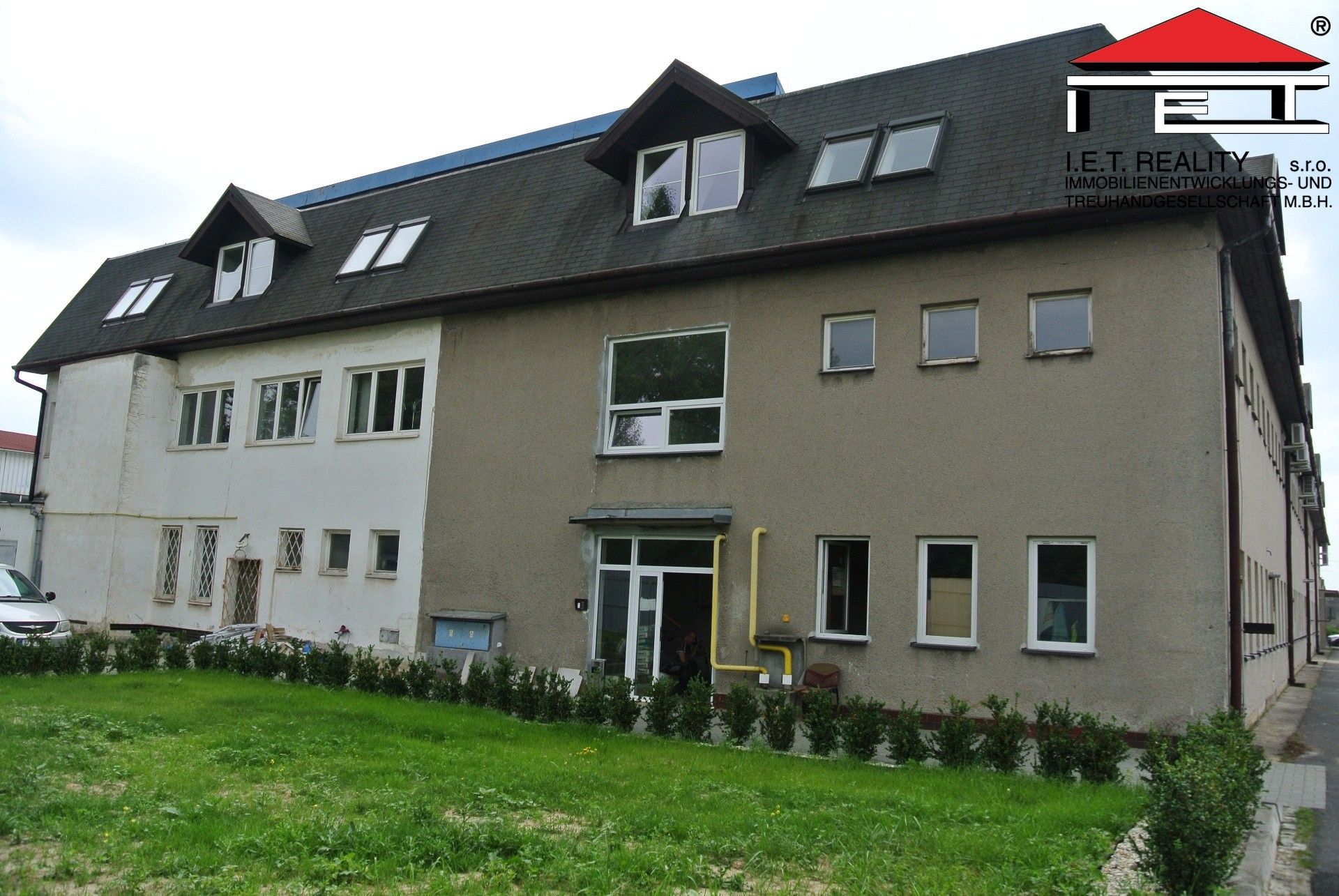 Pronájem komerčního prostoru 880 m² - foto 15
