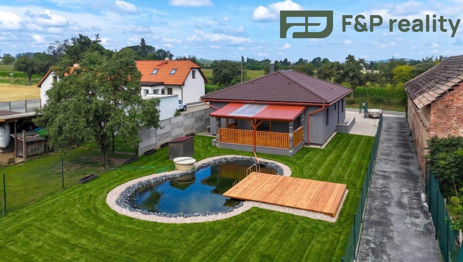 Prodej domu 102 m² - foto 1