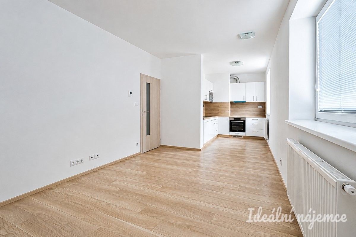 Prodej bytu 1+kk 32 m² - foto 3