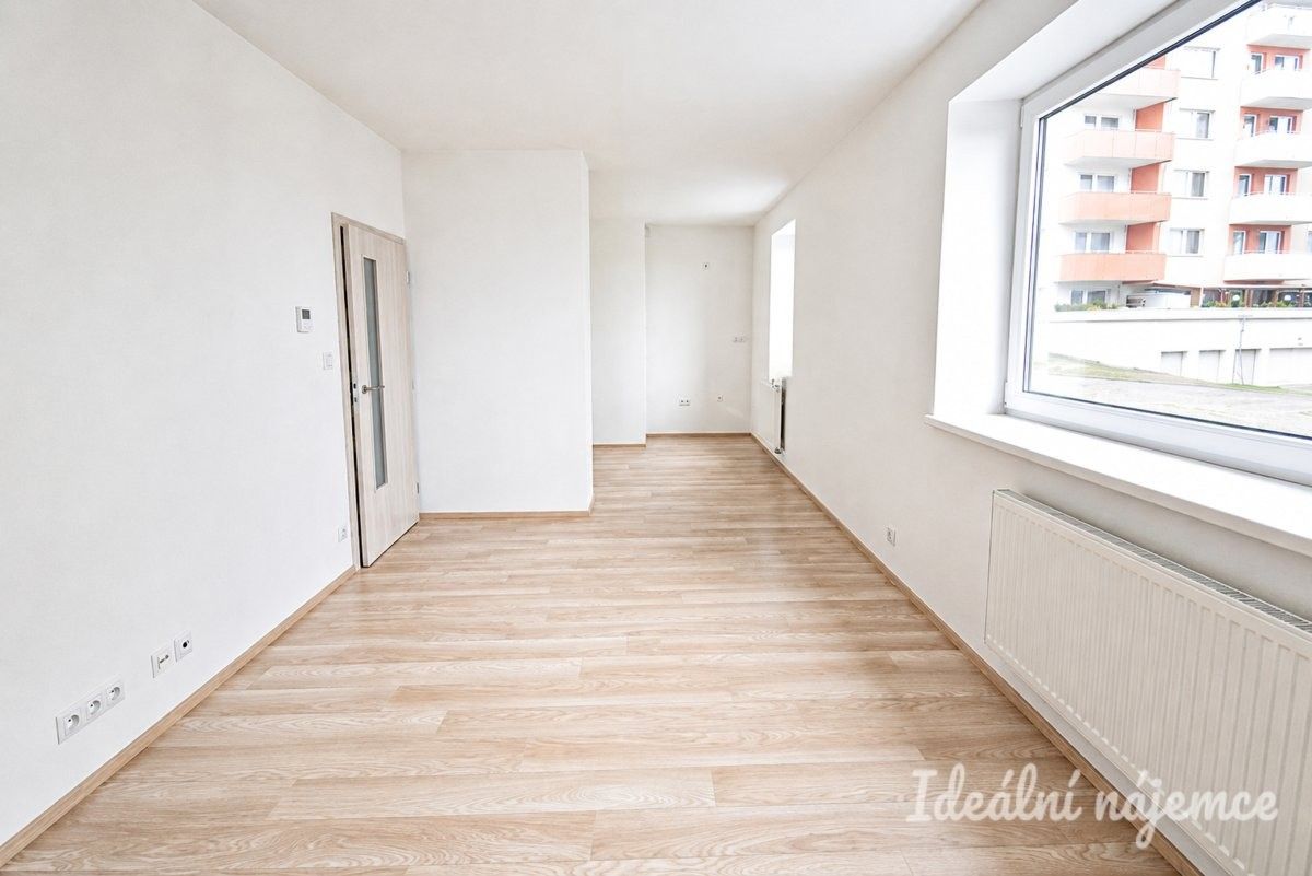 Prodej bytu 1+kk 32 m² - foto 9