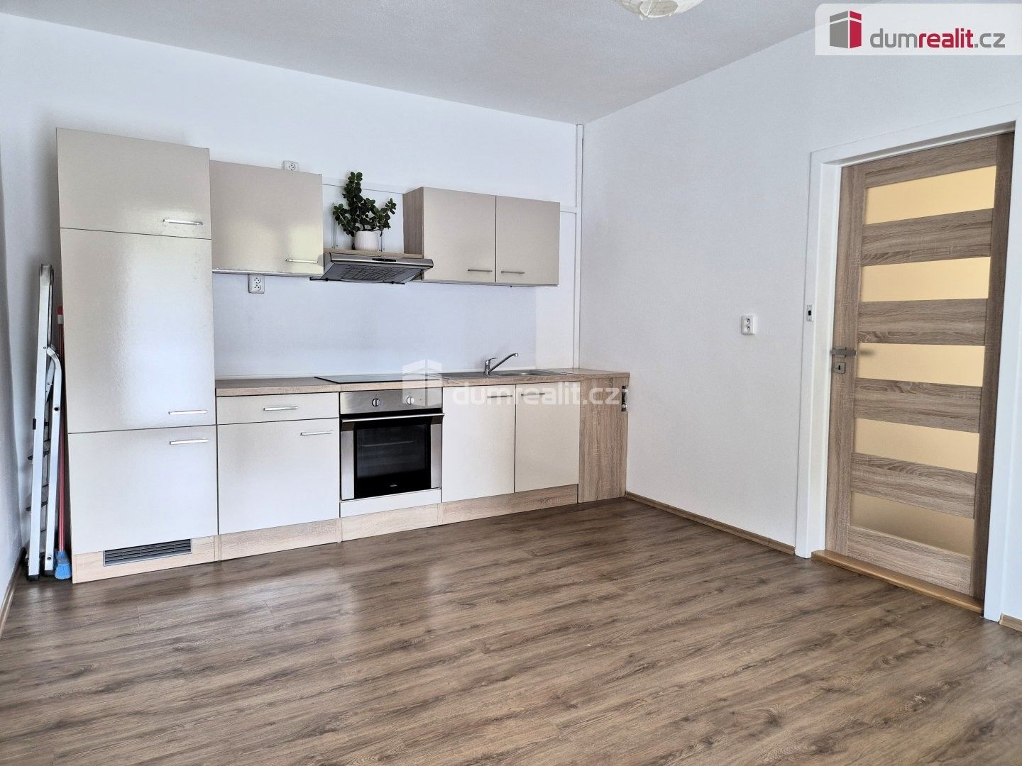 Pronájem bytu 2+kk 44 m² - foto 1