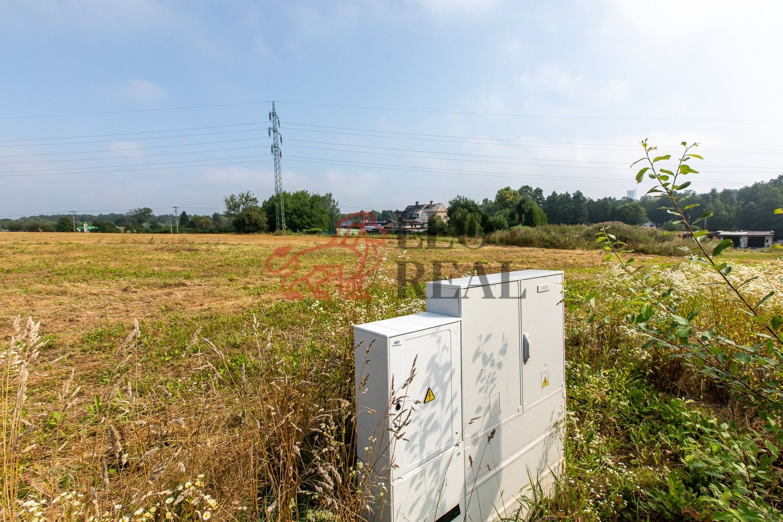 Prodej pozemku 1000 m² - foto 1