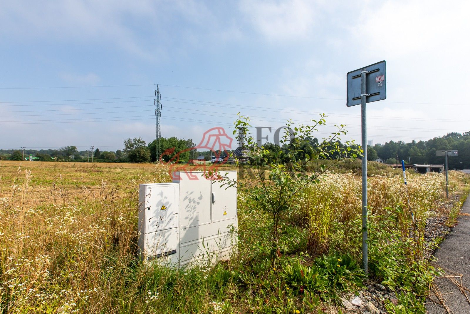 Prodej pozemku 1000 m² - foto 3
