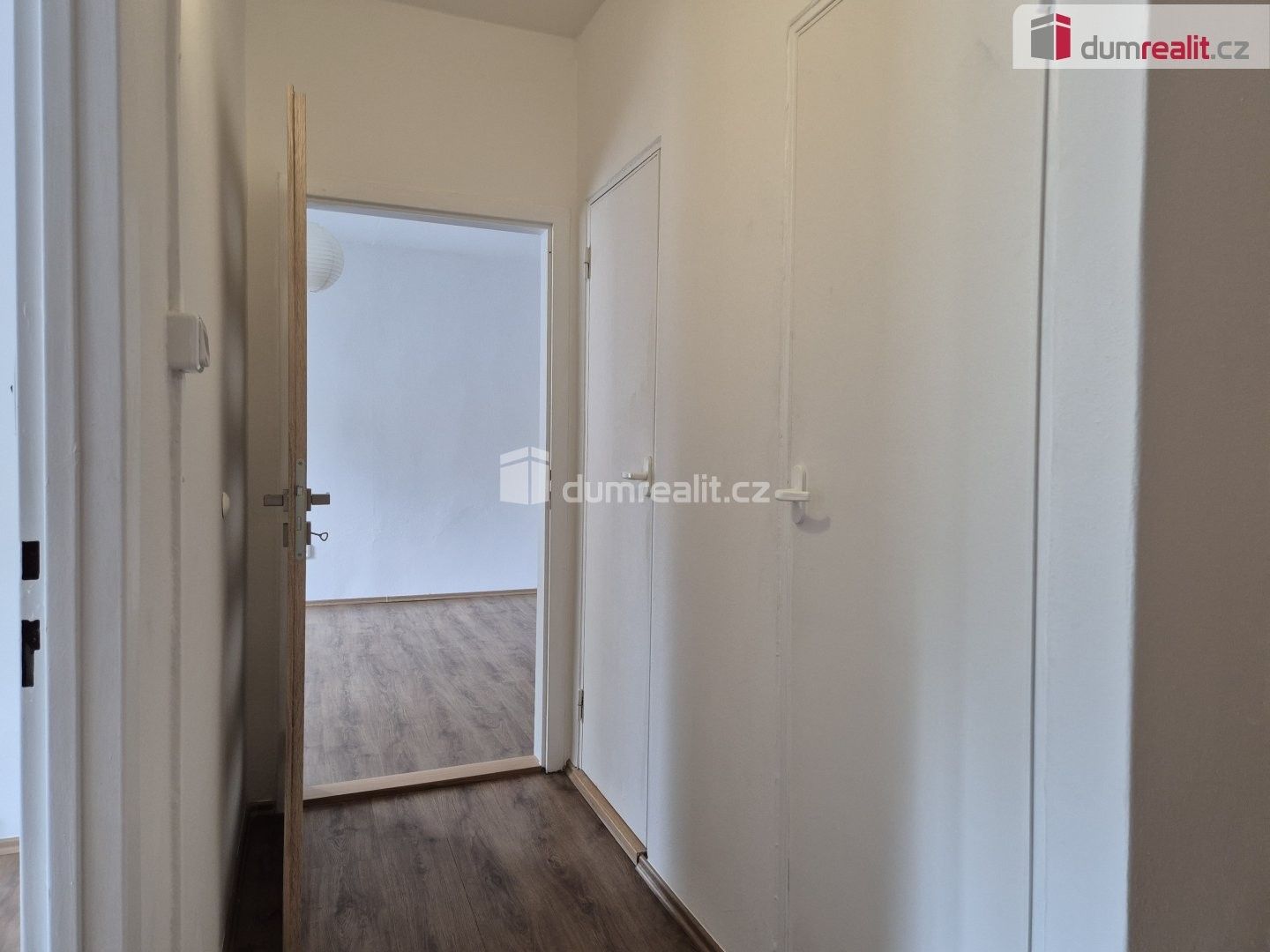 Pronájem bytu 2+kk 44 m² - foto 12