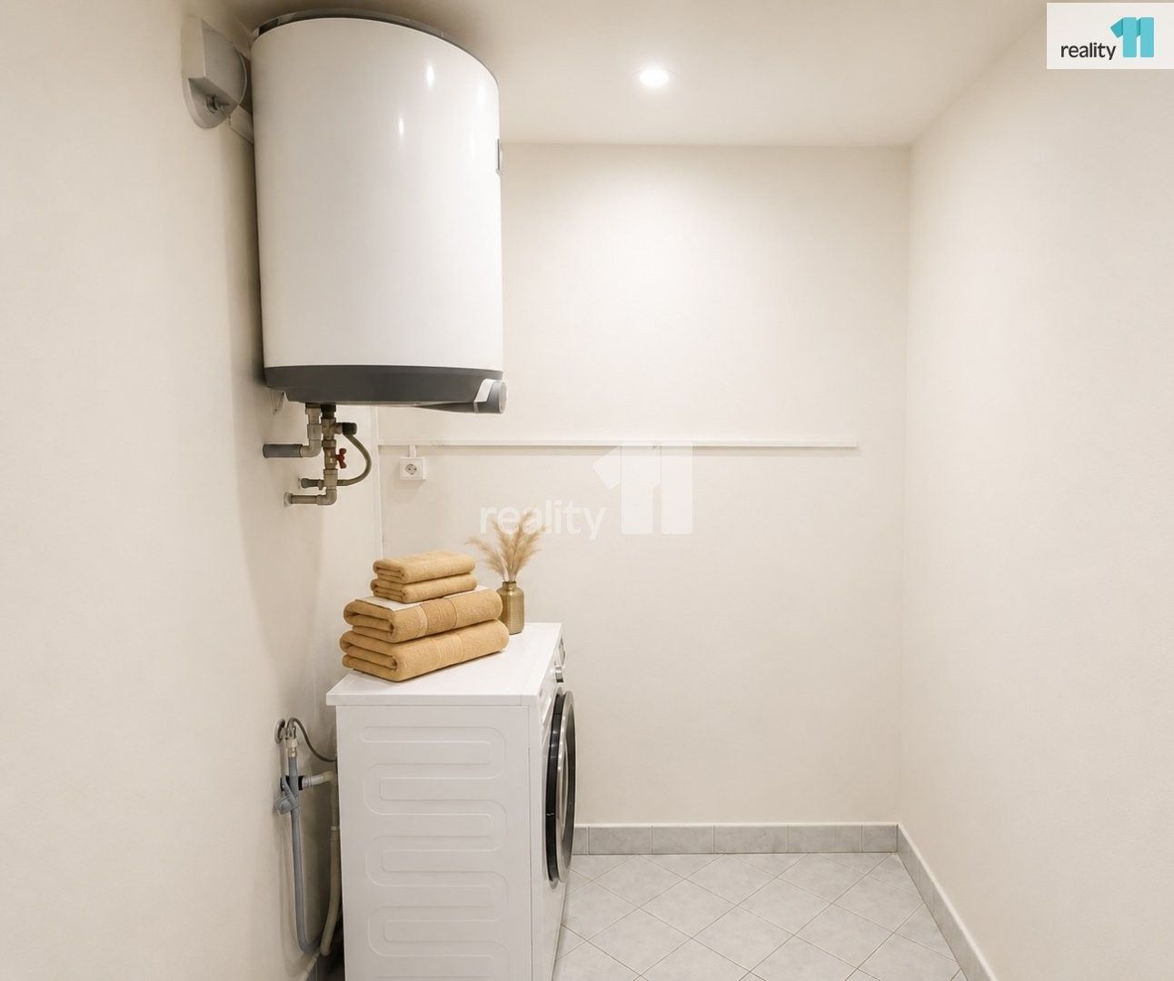 Pronájem bytu 3+kk 50 m² - foto 6
