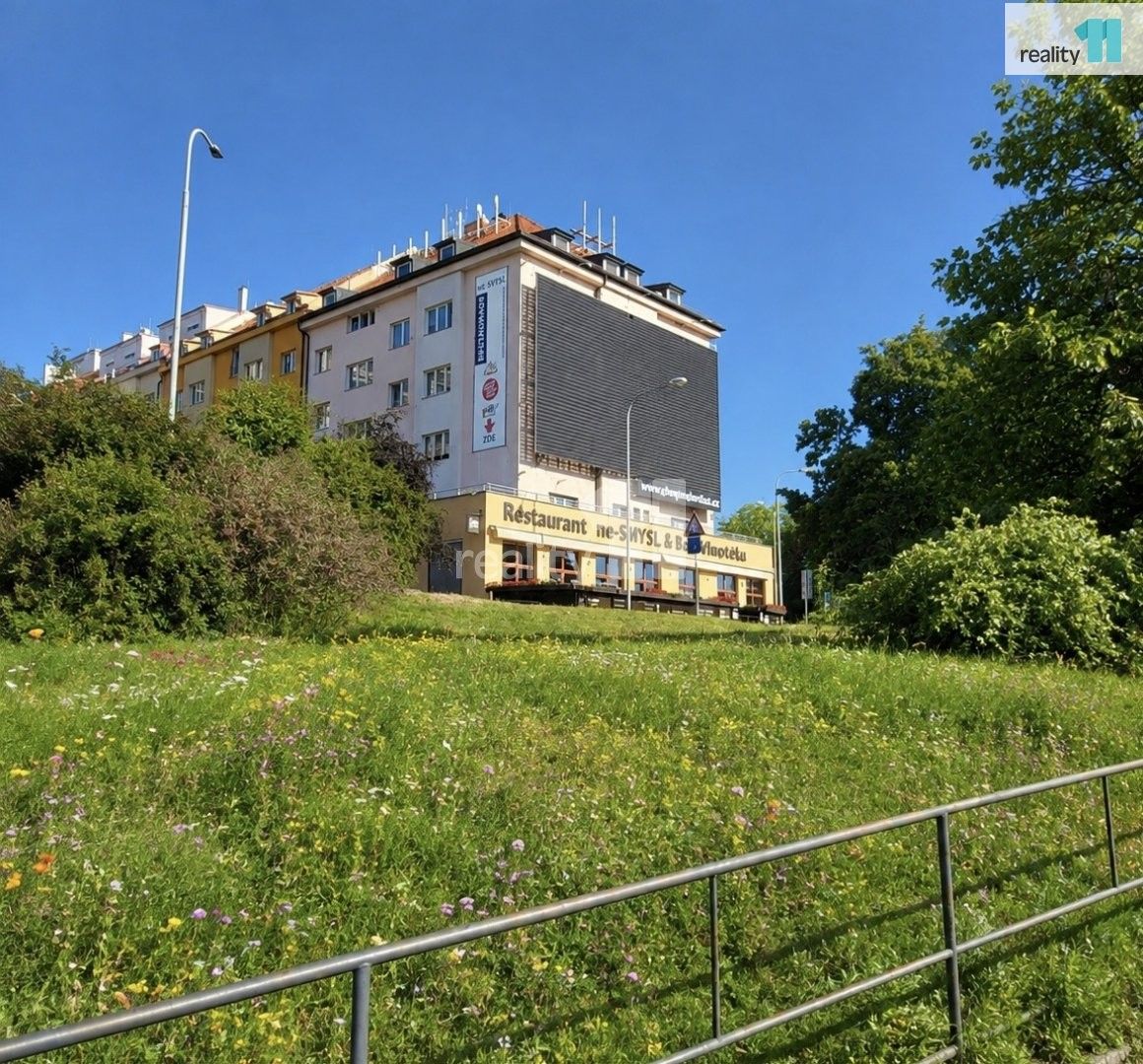 Pronájem bytu 3+kk 50 m² - foto 11