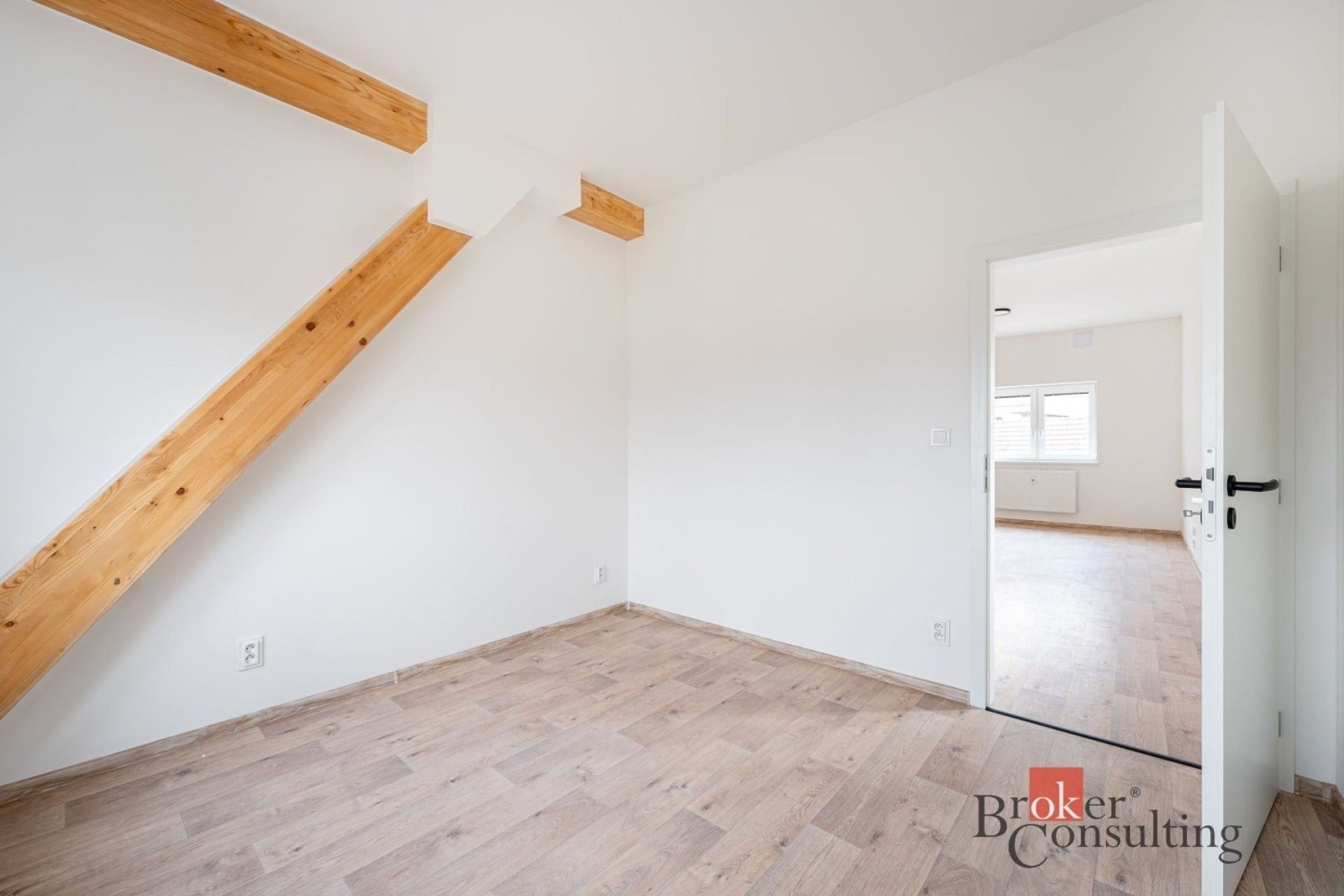 Pronájem bytu 2+kk 46 m² - foto 12