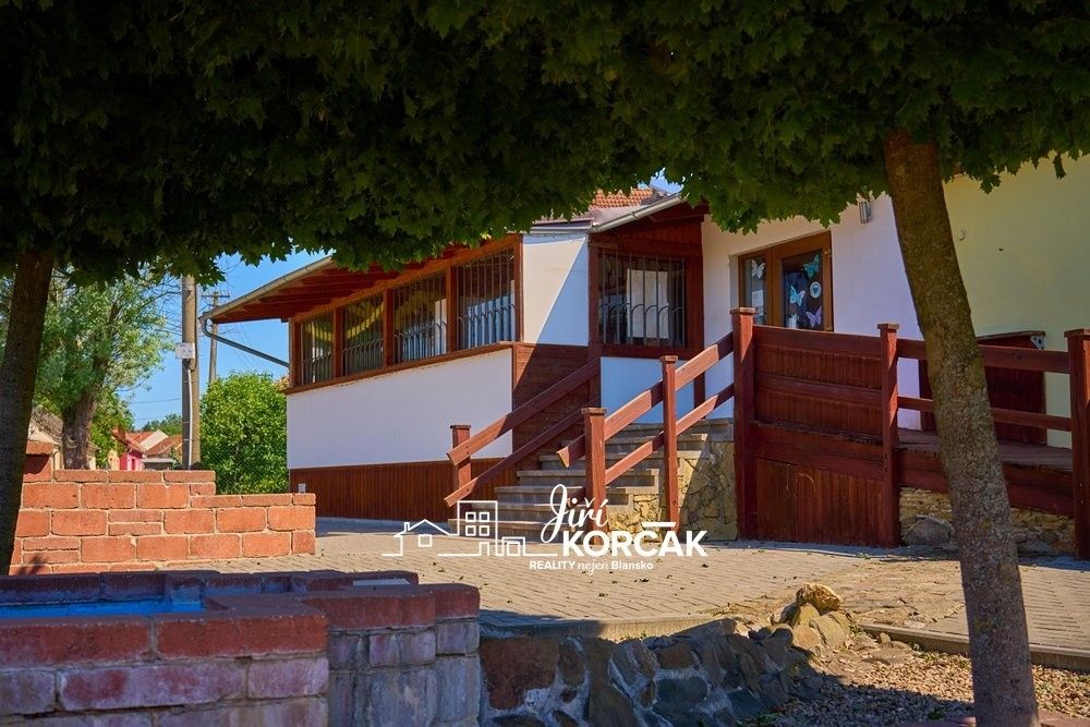 Prodej komerčního prostoru 442 m² - foto 11