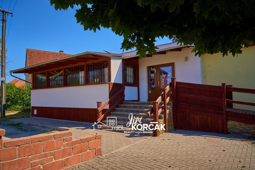 Prodej komerčního prostoru 442 m² - foto 17
