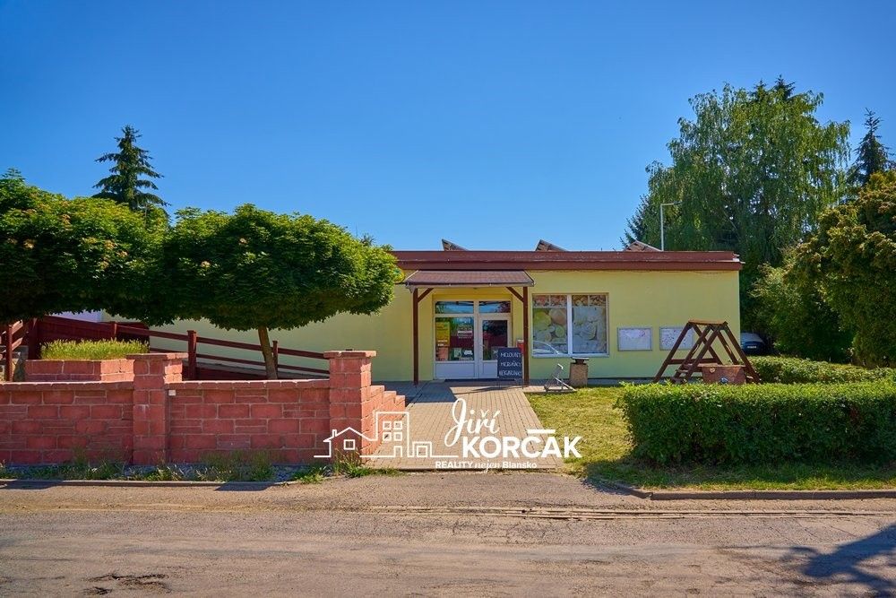 Prodej komerčního prostoru 442 m² - foto 20