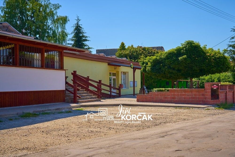Prodej komerčního prostoru 442 m² - foto 18