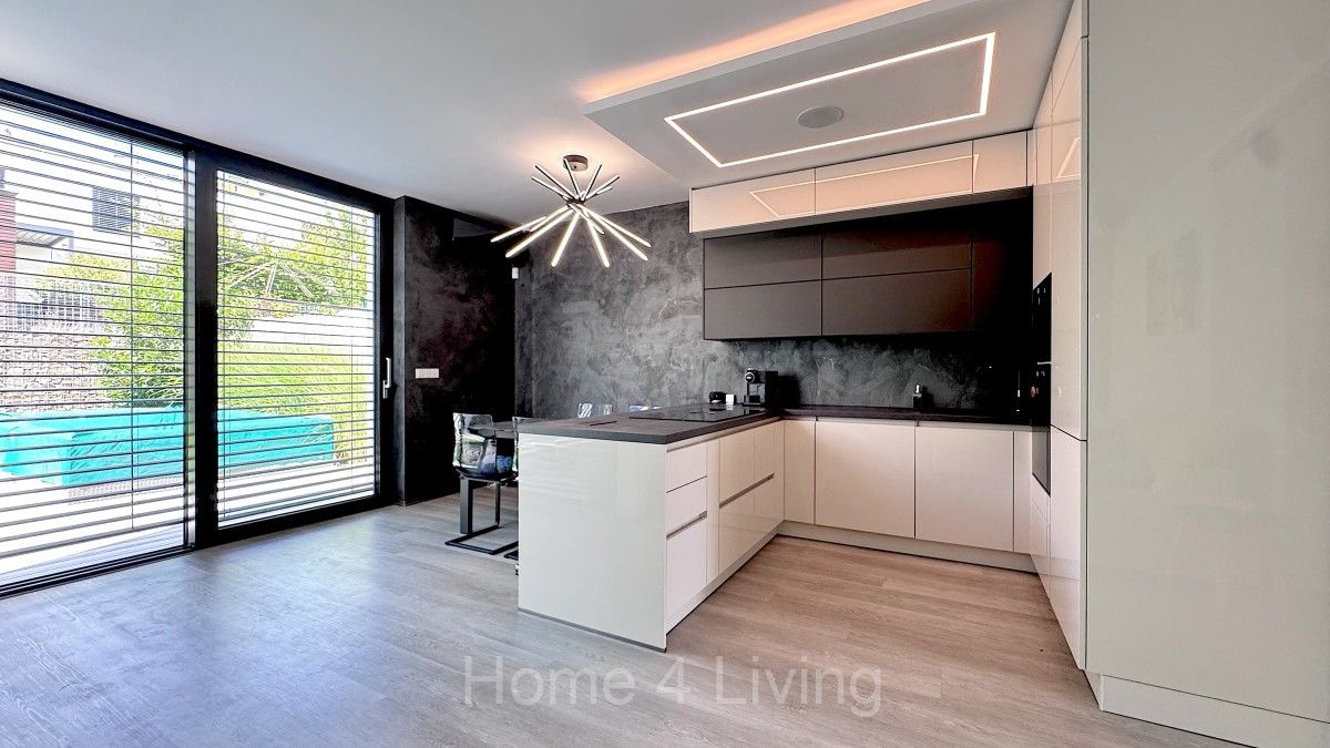Pronájem domu 130 m² - foto 3