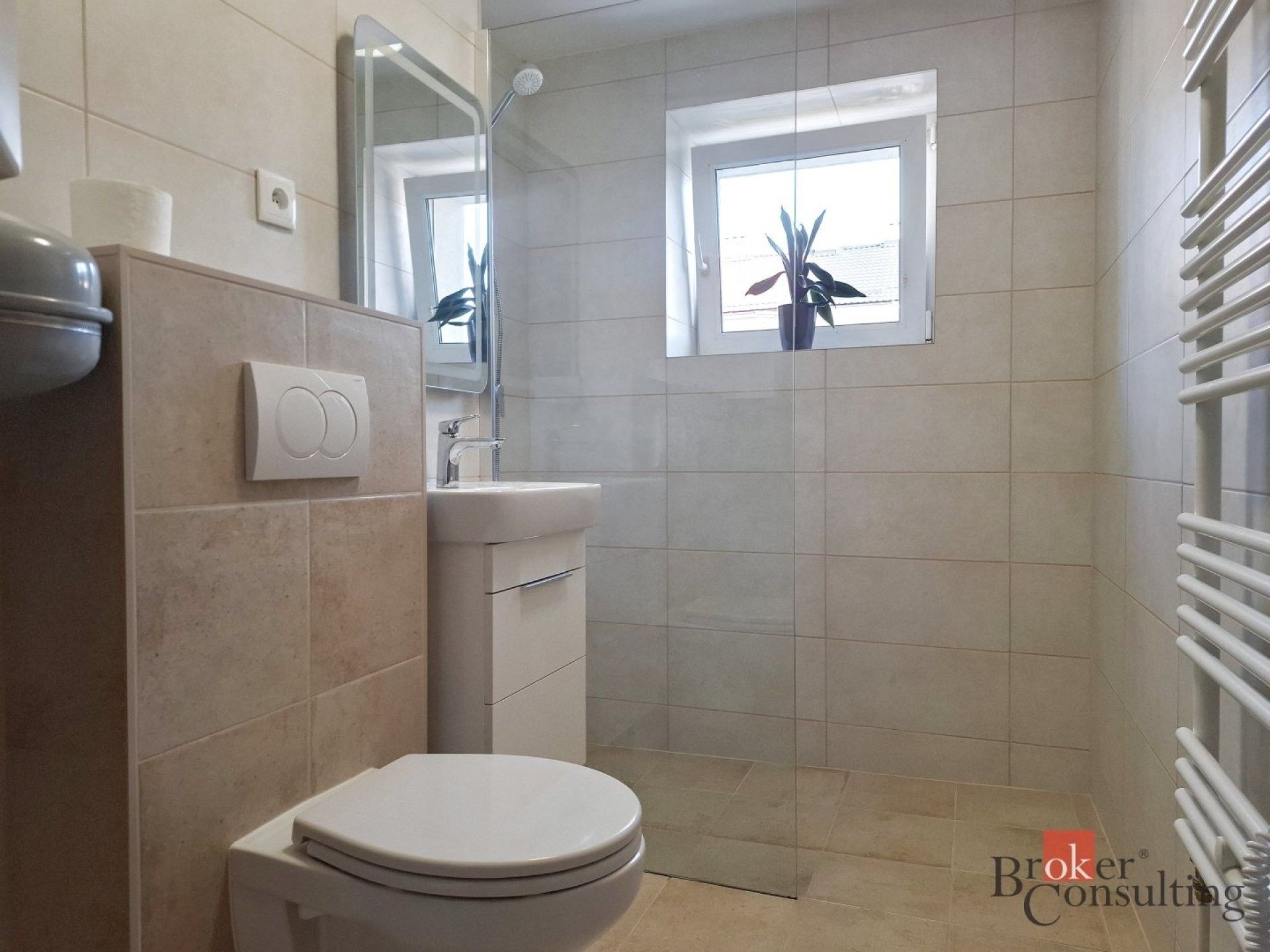 Pronájem bytu 2+1 49 m² - foto 6